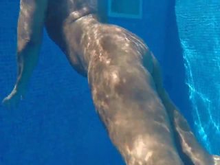 Mallorca bazén zmiešať: bazén kanál hd sex video film 7d