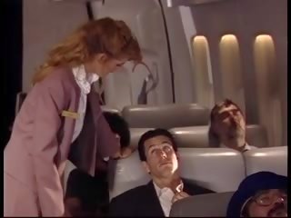 Flight attendant gauna jet rąstų kietas xxx video į plane į a karštas gašlus passenger
