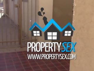Propertysex delightful realtor blackmailed în xxx video renting birou spațiu
